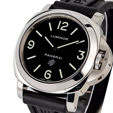 Panerai Luminor “Zero” PAM000: A Closer Look